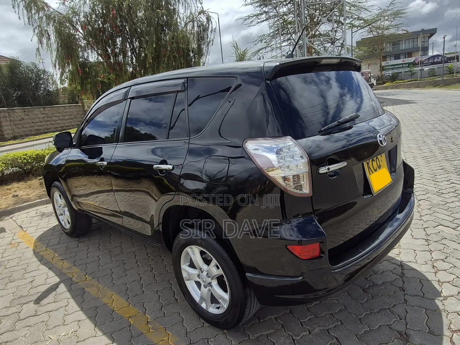 Toyota RAV4 2011 Black