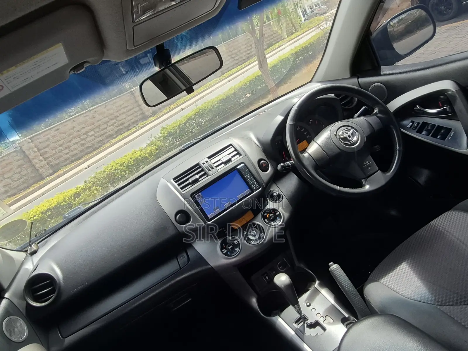 Toyota RAV4 2011 Black