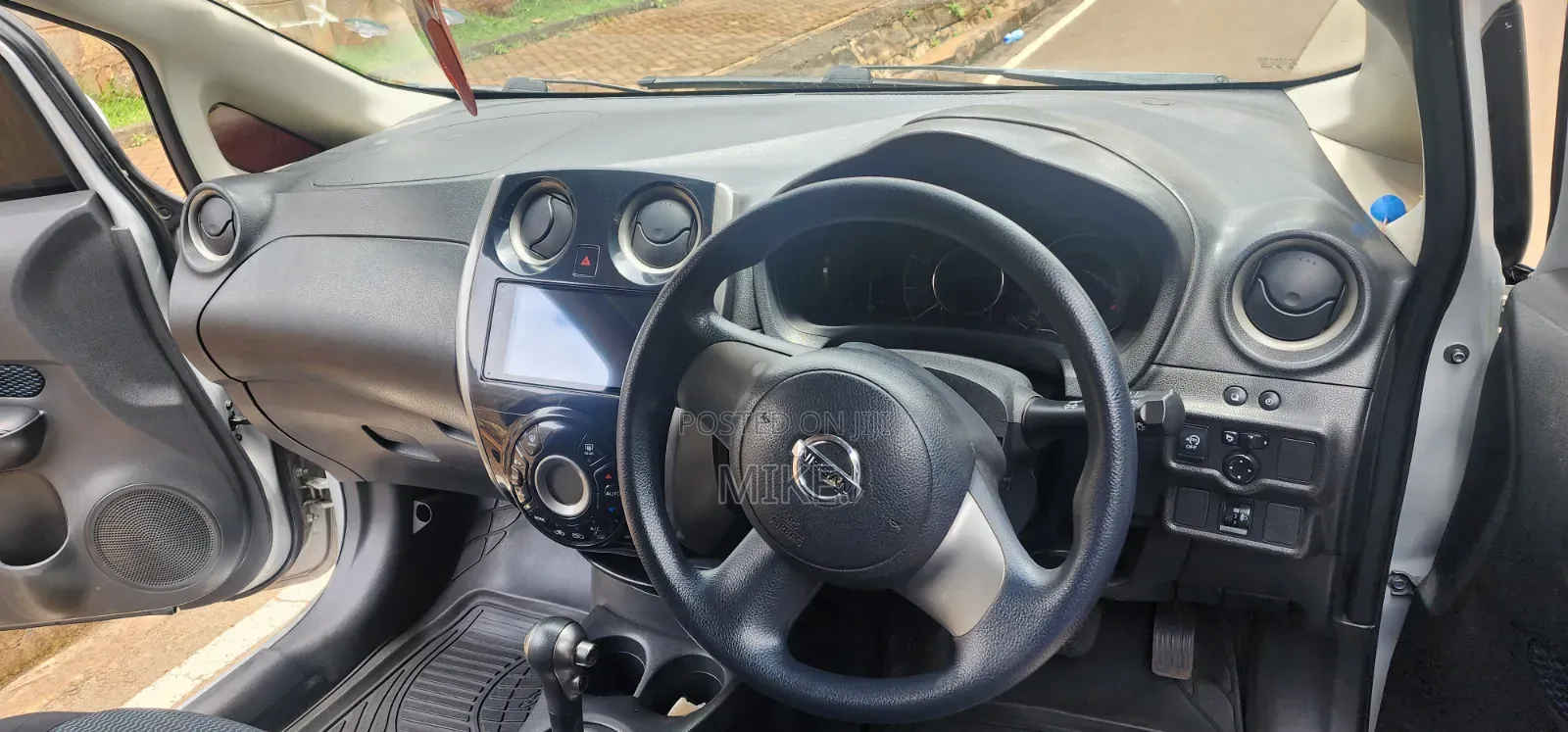Nissan Note 2014 Silver