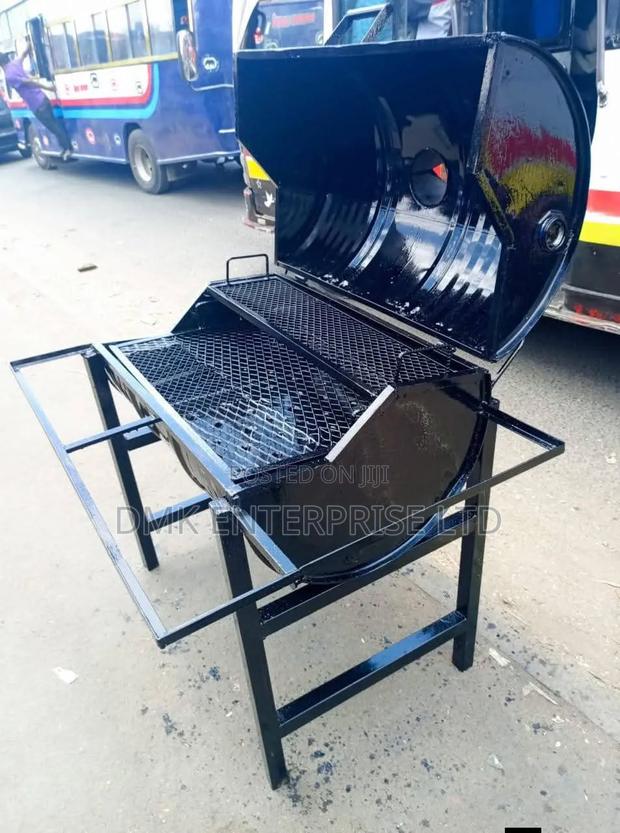 Heavy Duty Barbecue Grill - main view