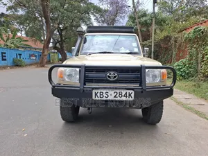 Toyota Land Cruiser 76 Series 2012 Beige