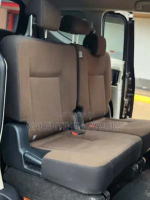 Toyota Sienta 2017 Brown