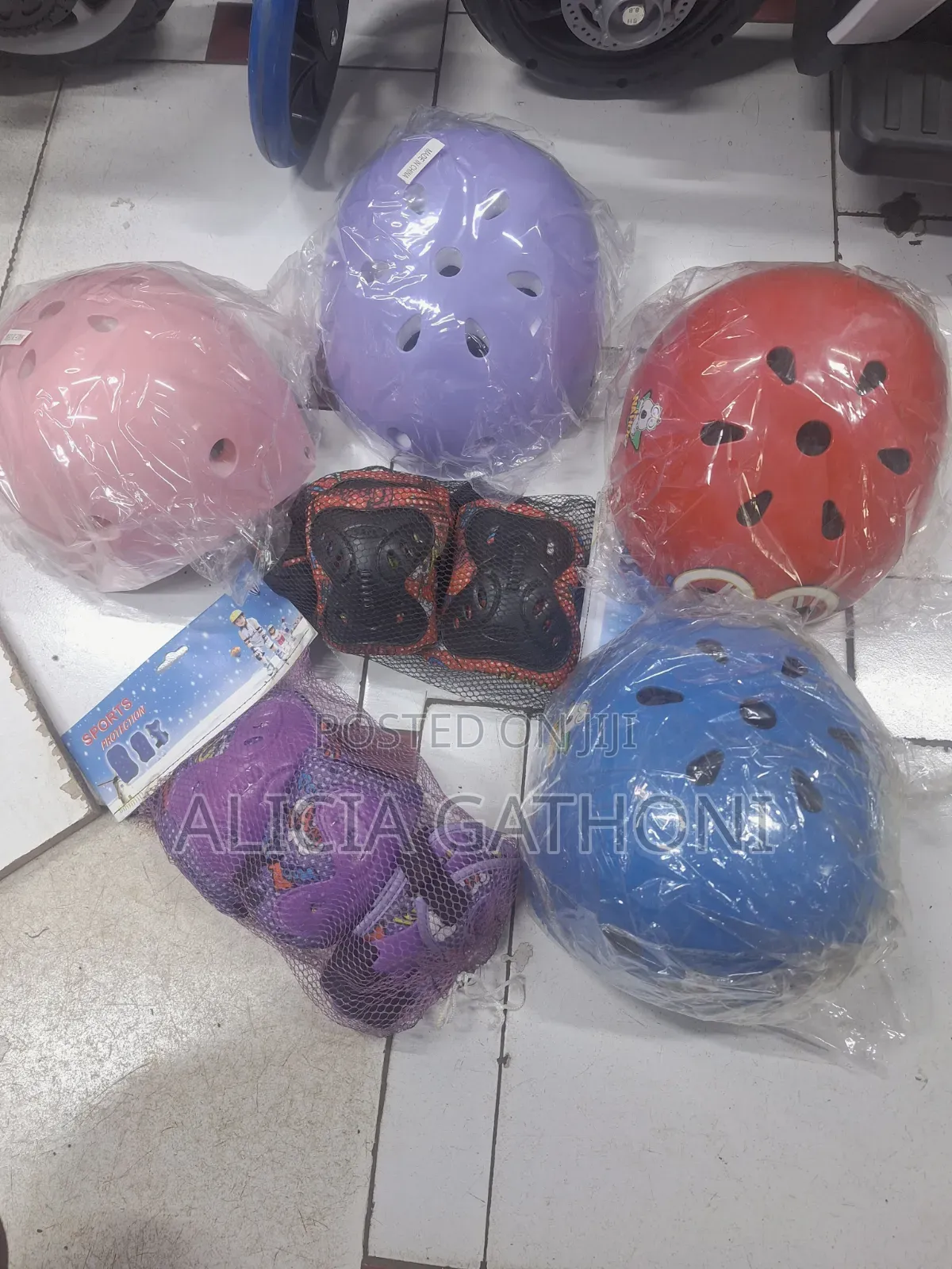 Unisex Kids Helmet /Protective Gear