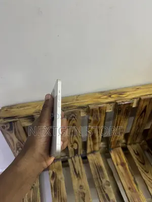 Apple iPhone 13 128 GB White