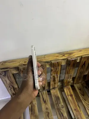 Apple iPhone 13 128 GB White