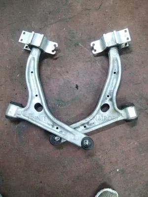 Original Ex Germany B180/B200 W246 Front Lower Control Arms