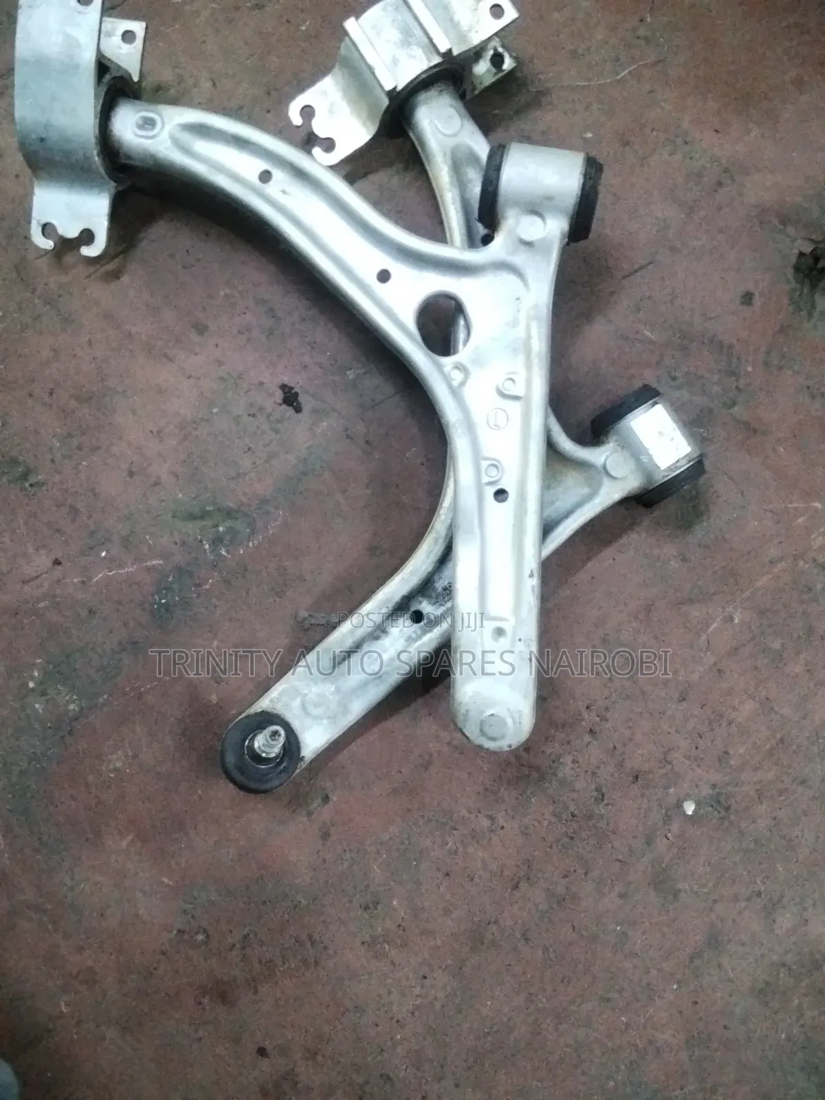 Original Ex Germany B180/B200 W246 Front Lower Control Arms