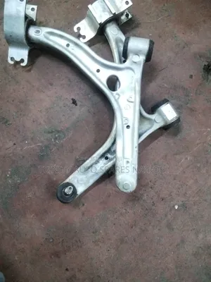 Original Ex Germany B180/B200 W246 Front Lower Control Arms