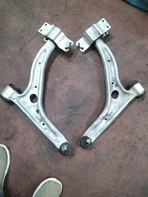 Original Ex Germany B180/B200 W246 Front Lower Control Arms