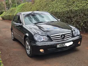 Mercedes-Benz C180 2007 Black