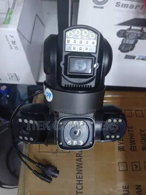 Triple Lens 4G Electric Security Camera for Farms and Rural Areas