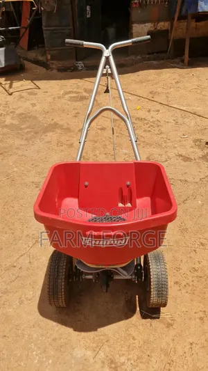 Fertiliser Spreader and Seed Spreader