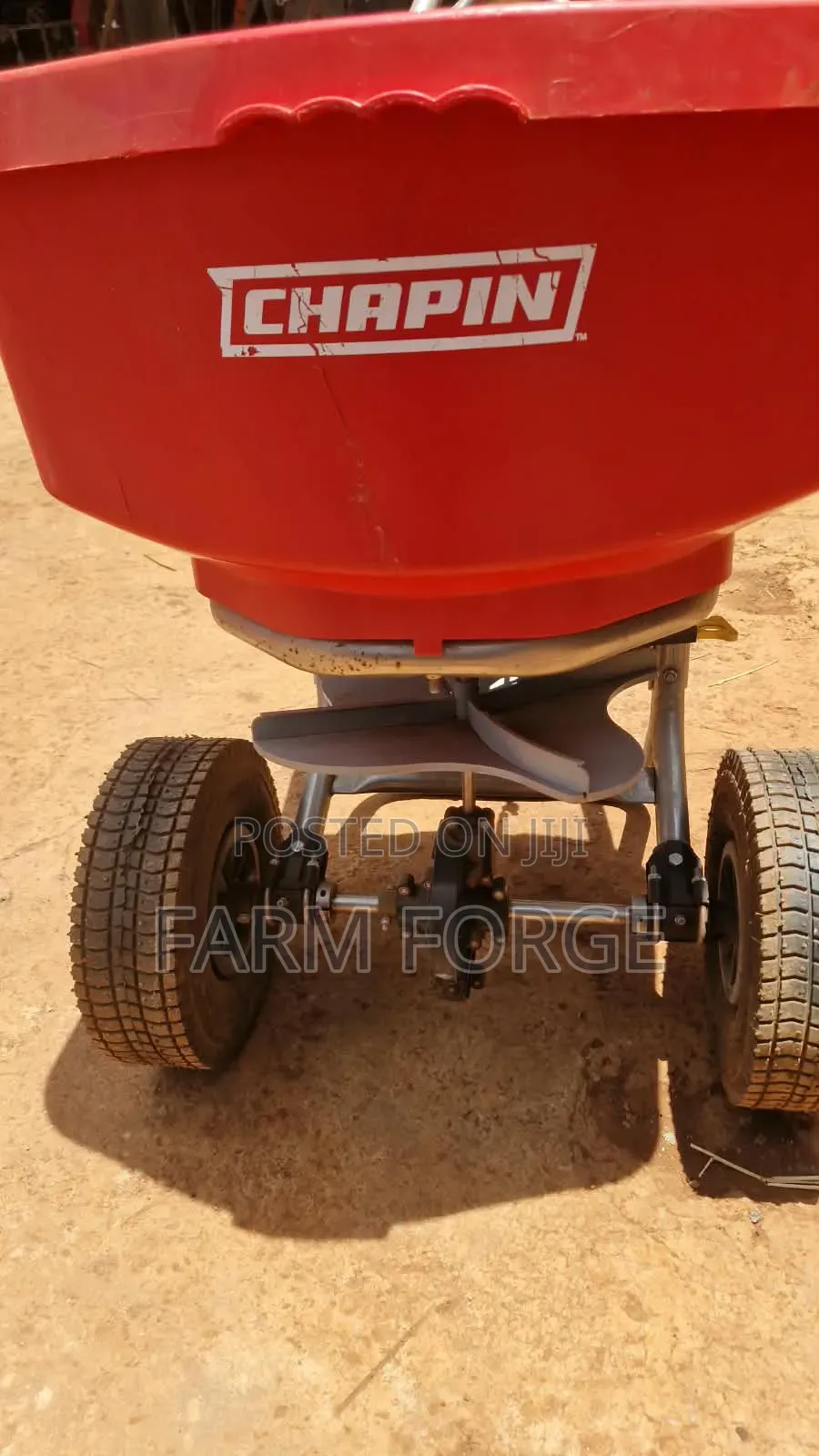 Fertiliser Spreader and Seed Spreader