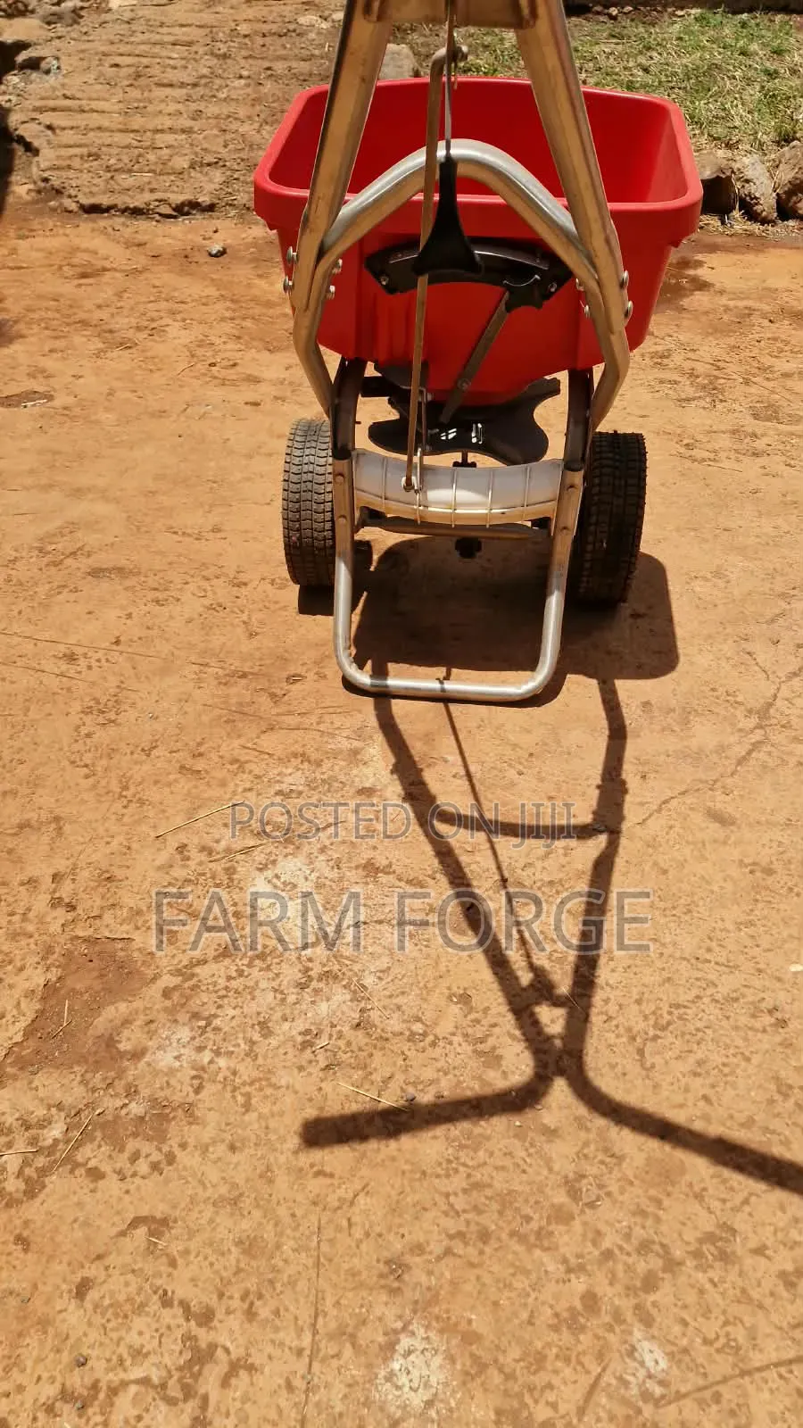 Fertiliser Spreader and Seed Spreader