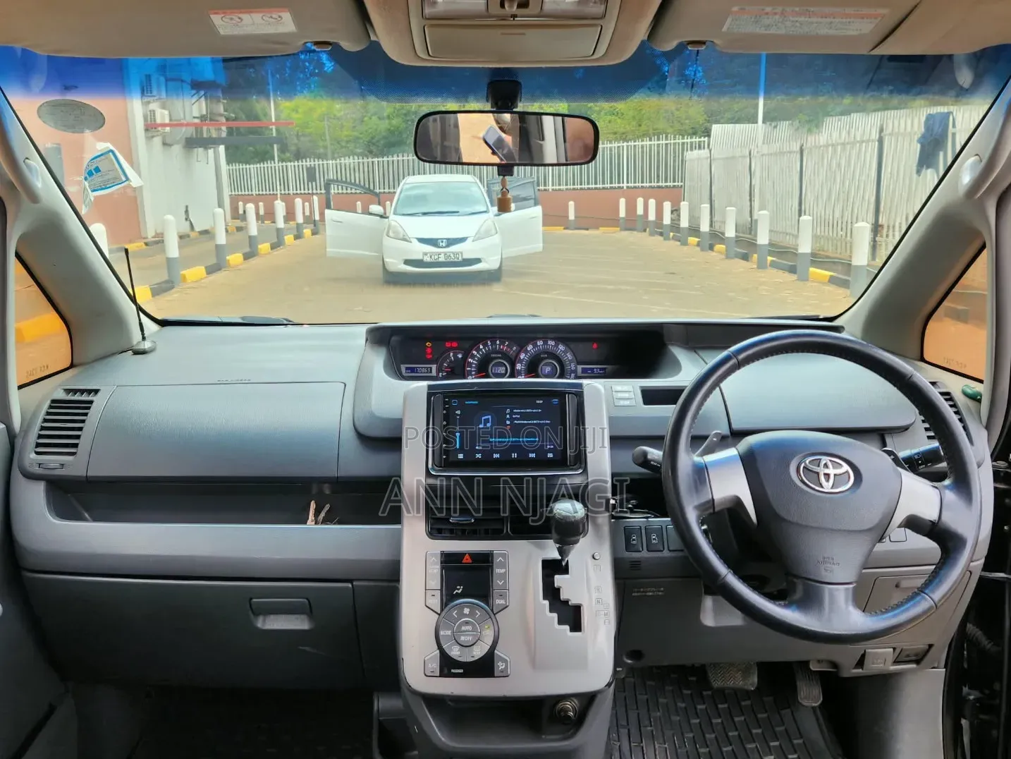 Toyota Noah 2008 Black