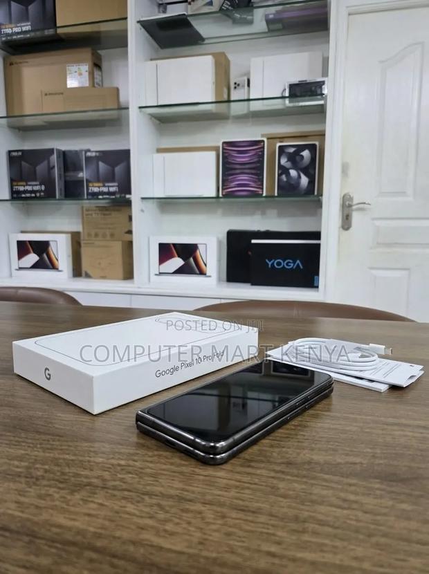 New Google Pixel 10 Pro Fold 256 GB Black - thumbnail 3