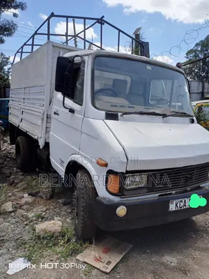 Tata LPT 1210