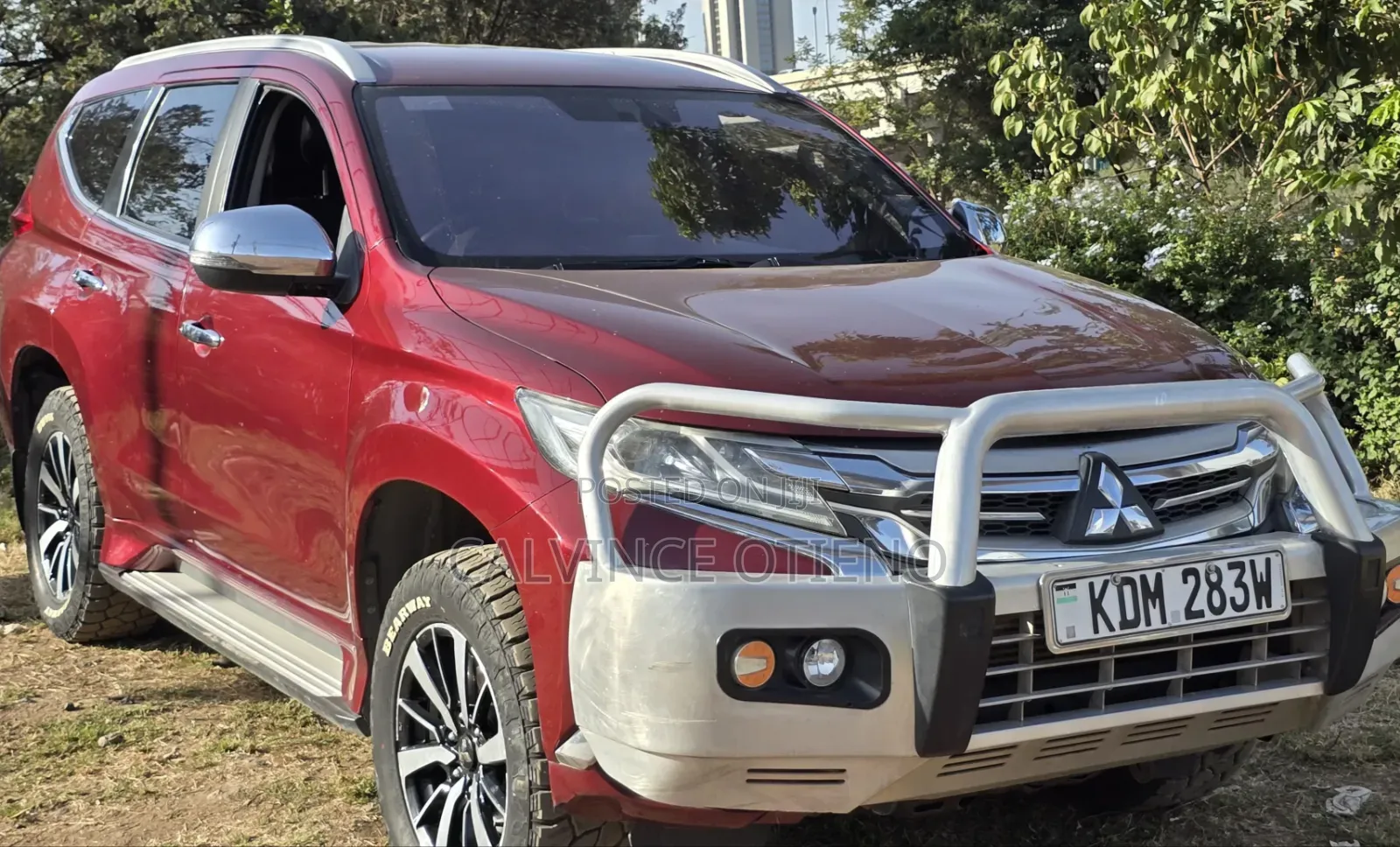 Mitsubishi Pajero 2017 Maroon