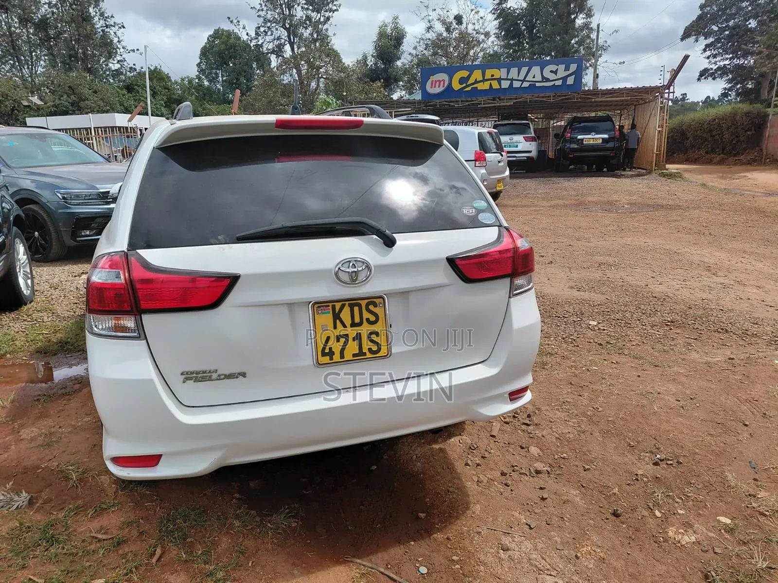 Toyota Corolla Fielder 2017 White