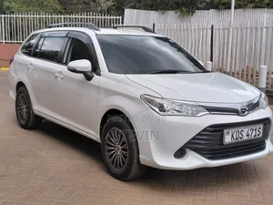 Toyota Corolla Fielder 2017 White