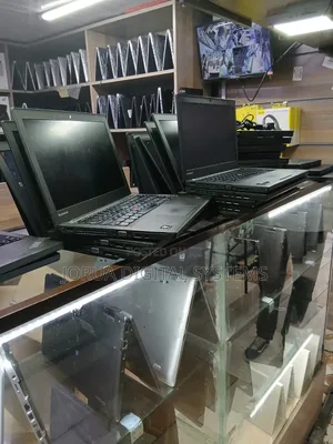 Laptop Lenovo ThinkPad T490s 8GB Intel Core i5 SSD 256GB