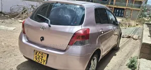 Toyota Vitz 2012 Pink