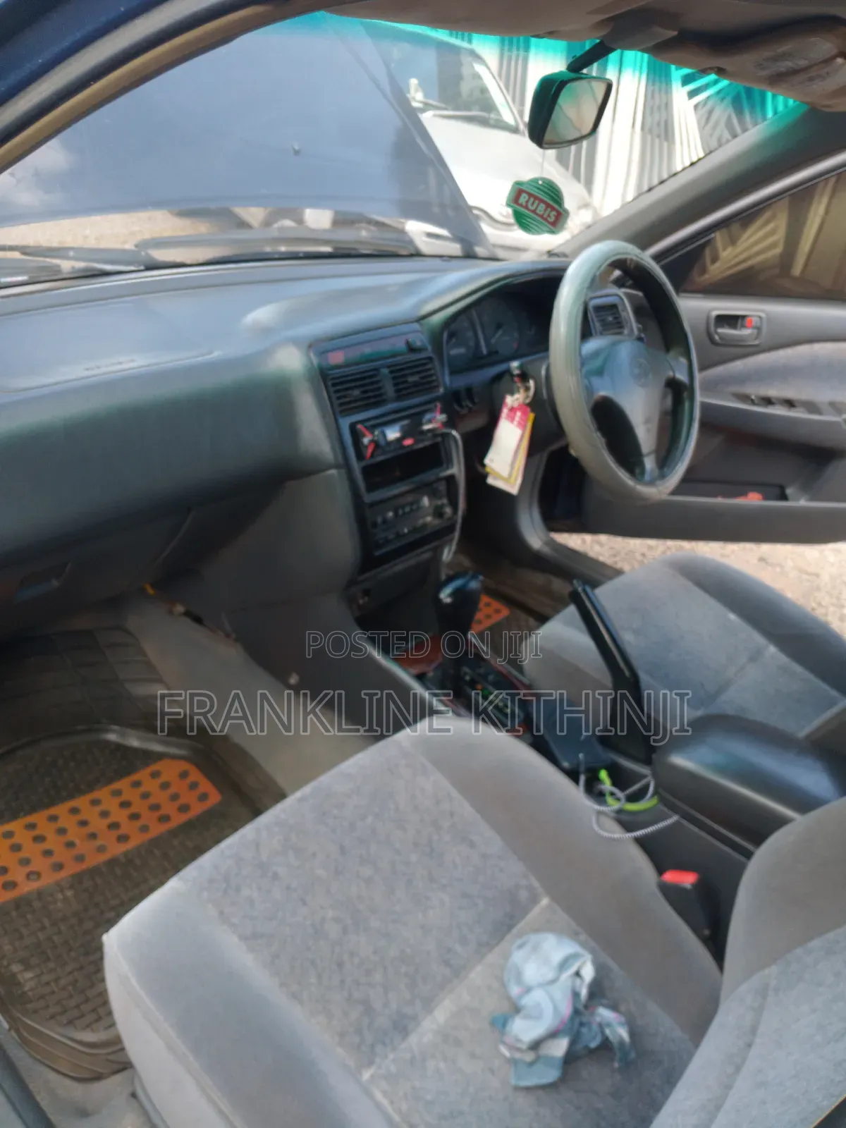 Toyota Corona Premio 2000 Blue