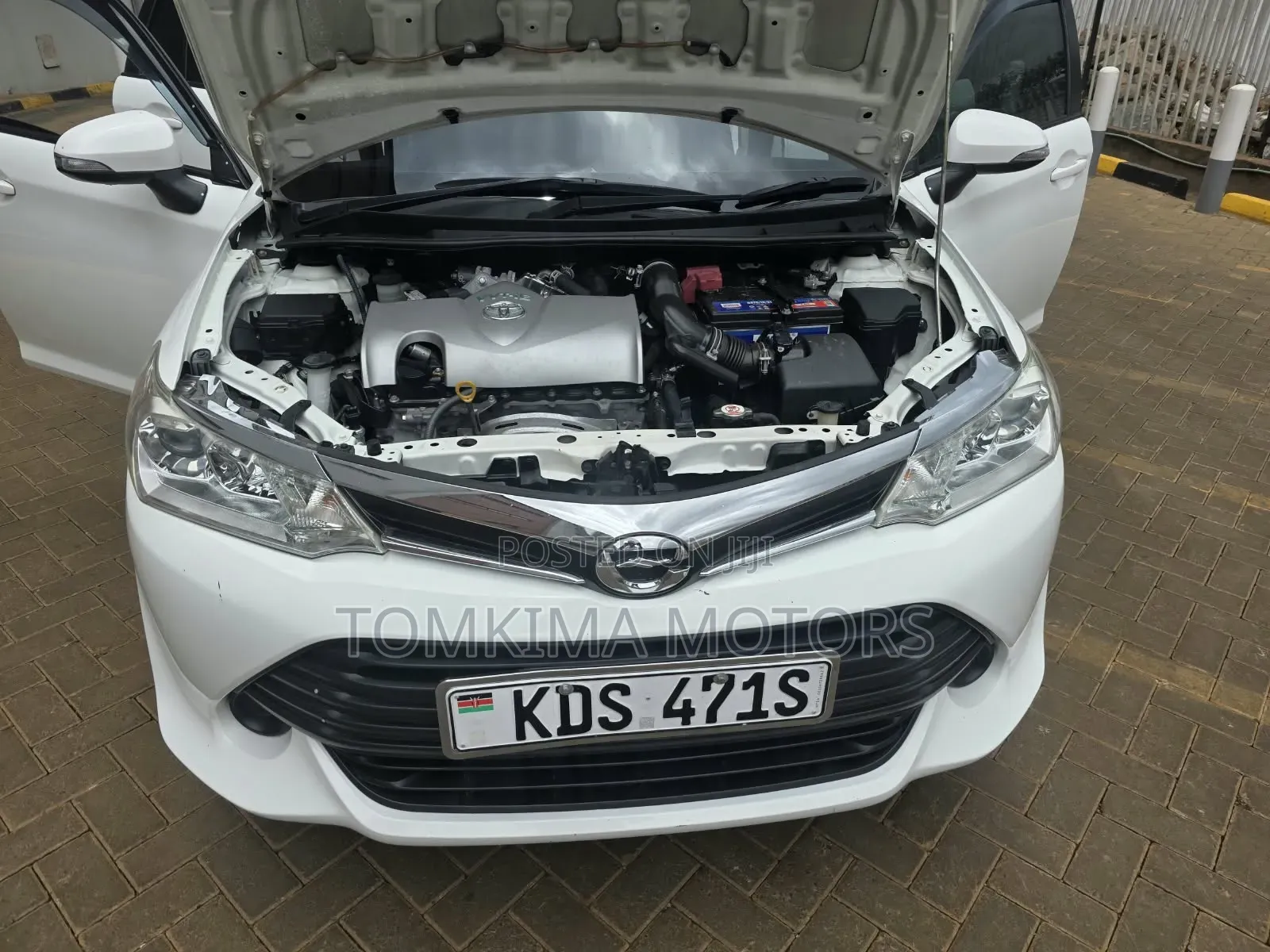 Toyota Corolla Fielder 2017 White
