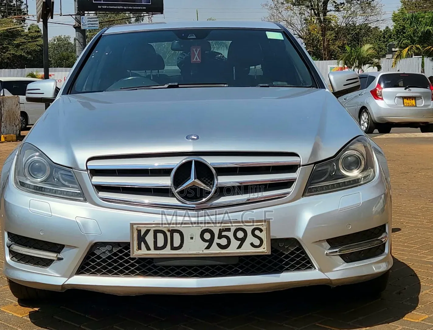 Mercedes-Benz C200 2014 Silver