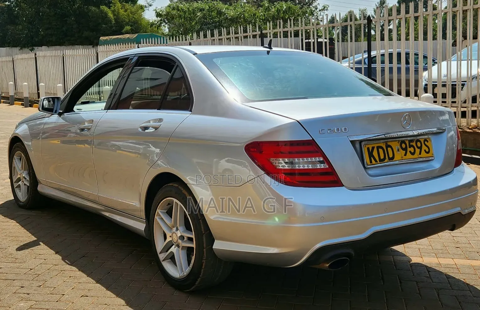 Mercedes-Benz C200 2014 Silver