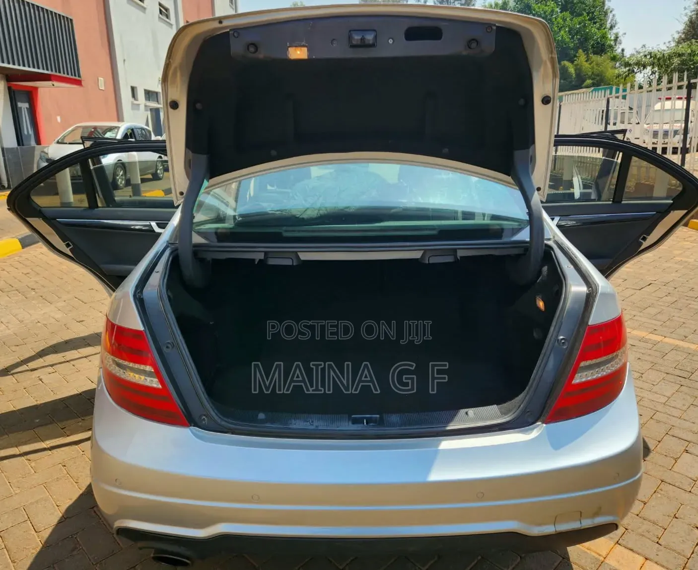 Mercedes-Benz C200 2014 Silver