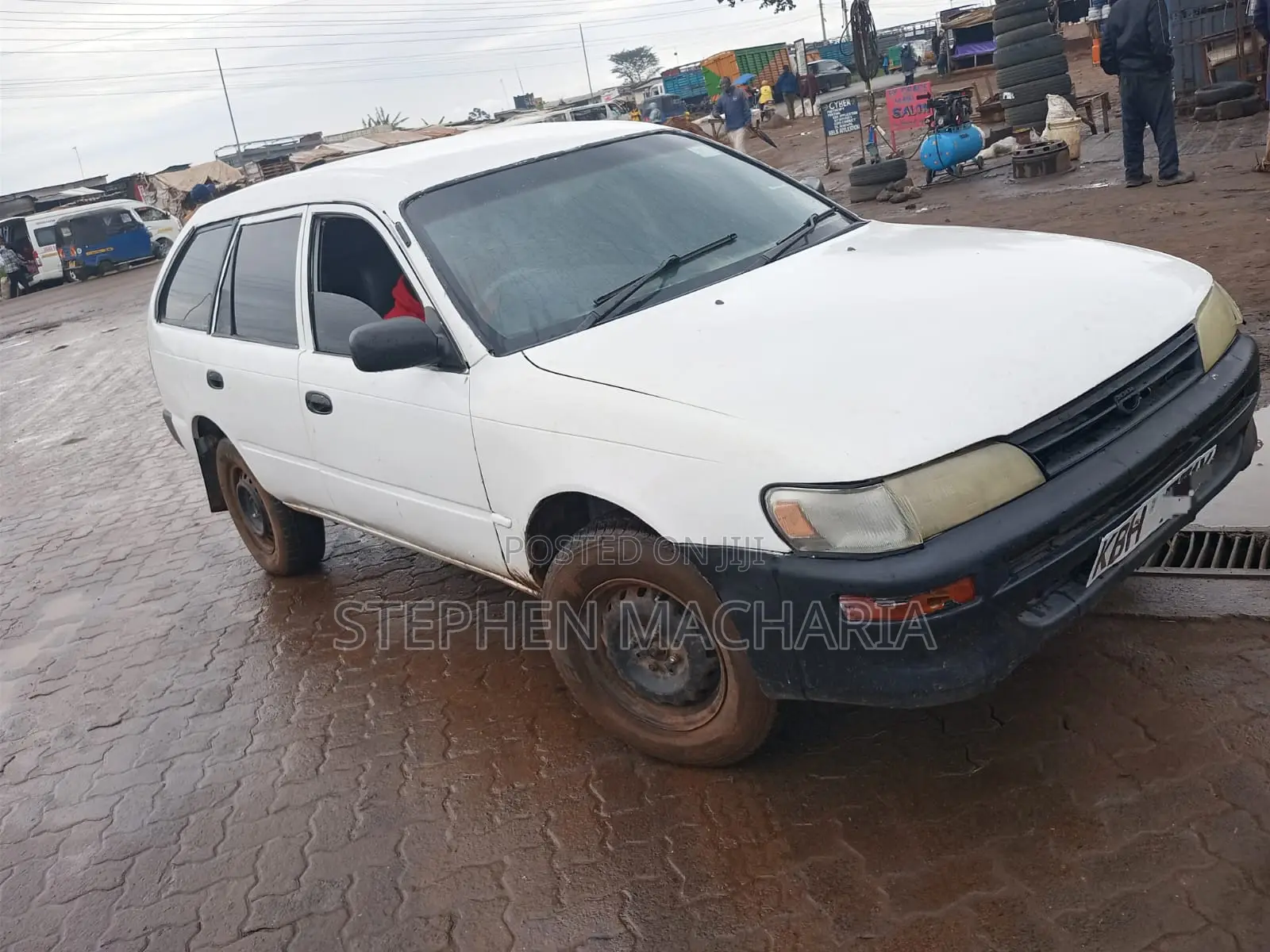 Toyota Corolla 2002 White
