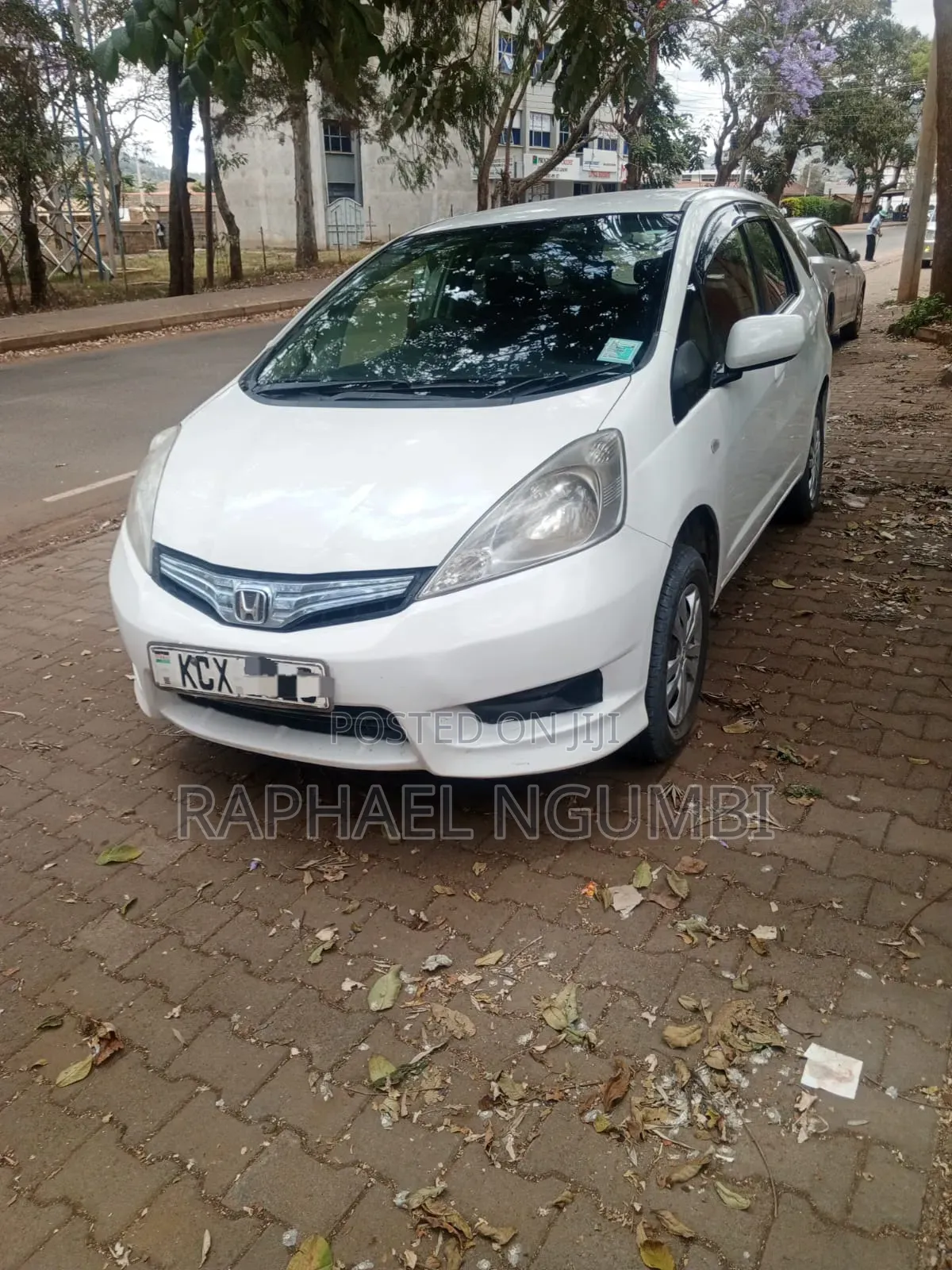Honda Shuttle 2015 White