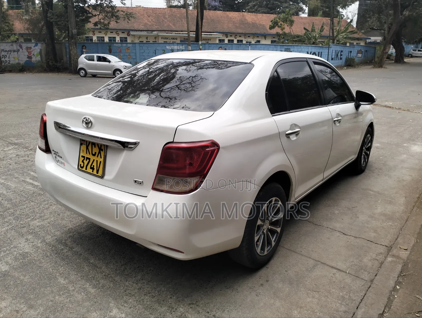 Toyota Axio 2013 White