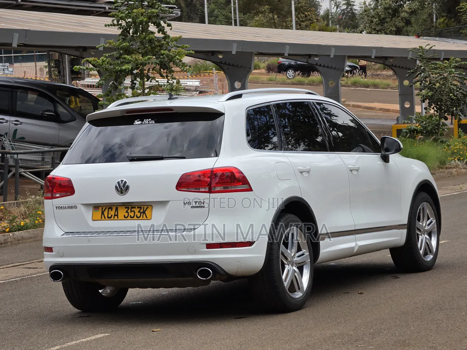 Volkswagen Touareg 2012 White