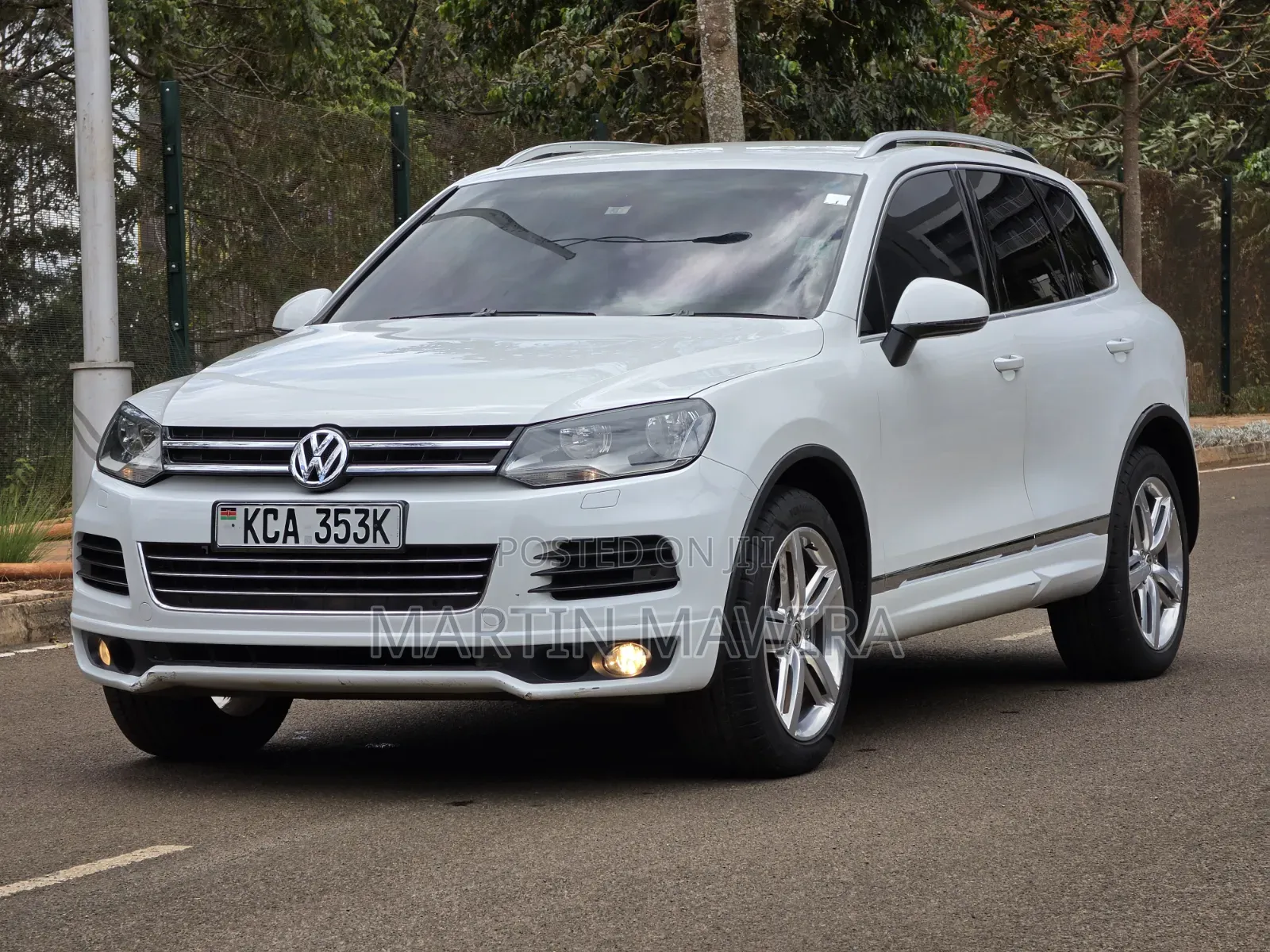 Volkswagen Touareg 2012 White
