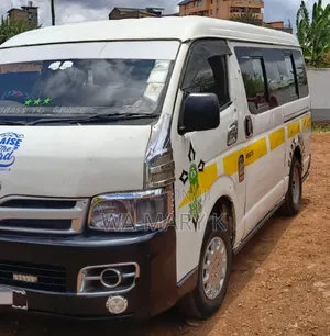 Toyota HiAce 2008 White