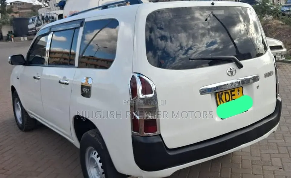 Toyota Probox 2015 White