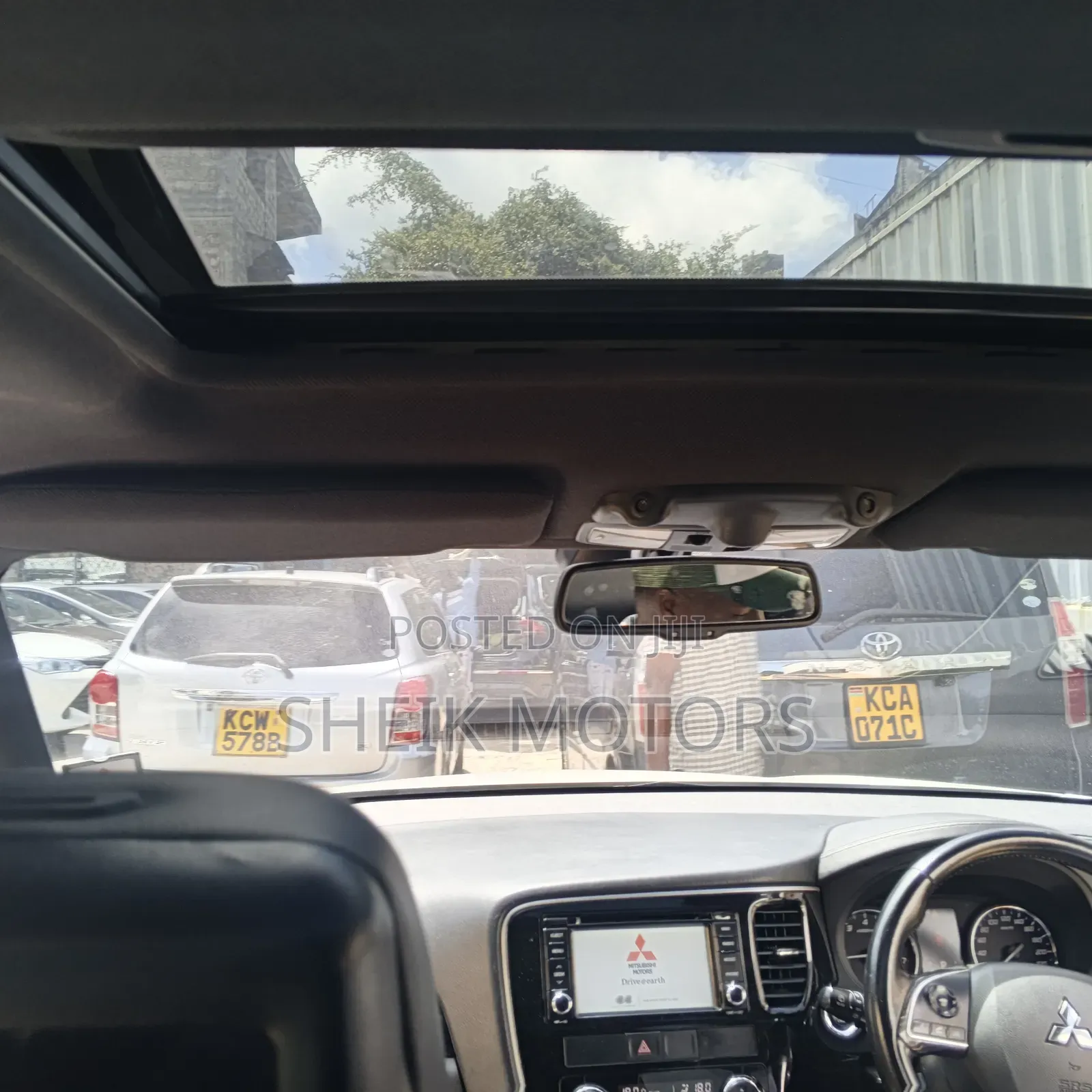 Mitsubishi Outlander 2018 White
