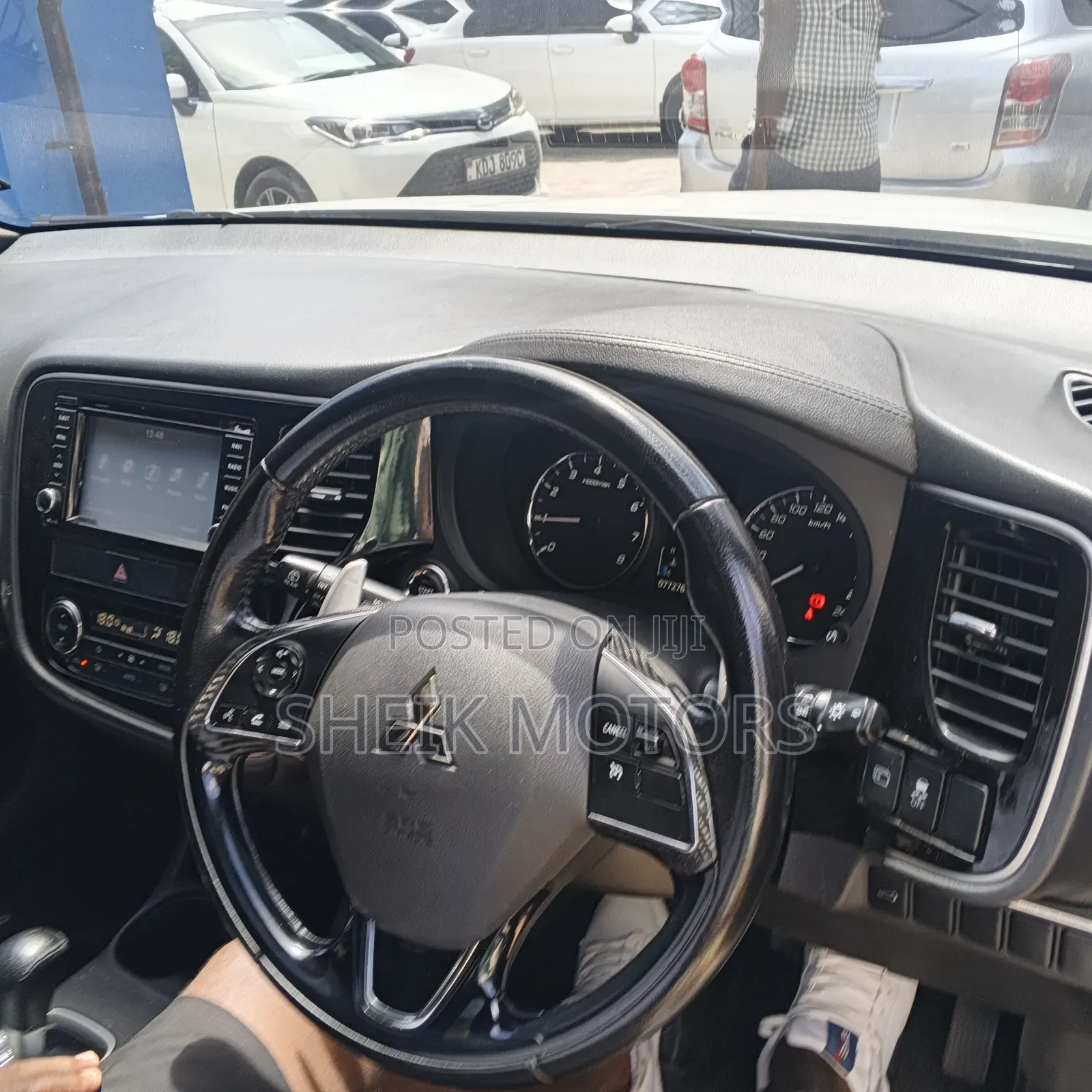 Mitsubishi Outlander 2018 White