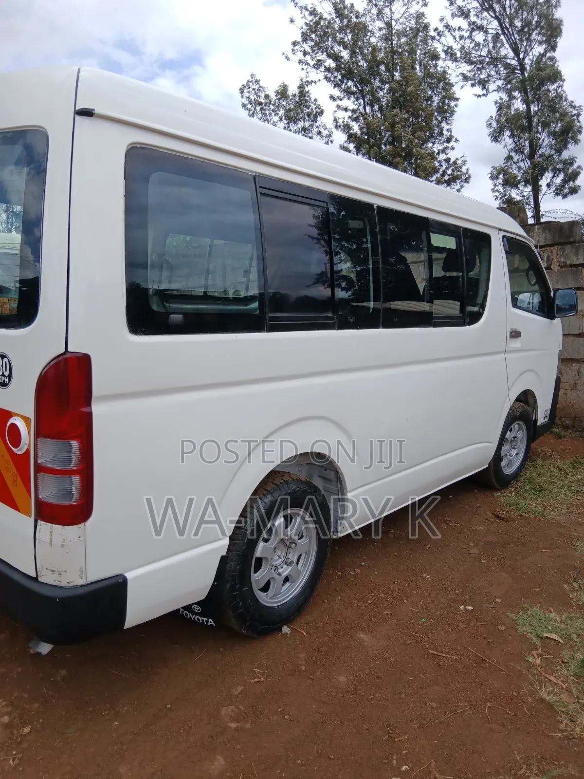 Toyota HiAce 2008 White
