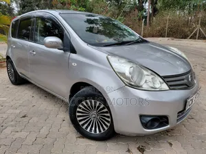 Nissan Note 2010 Silver