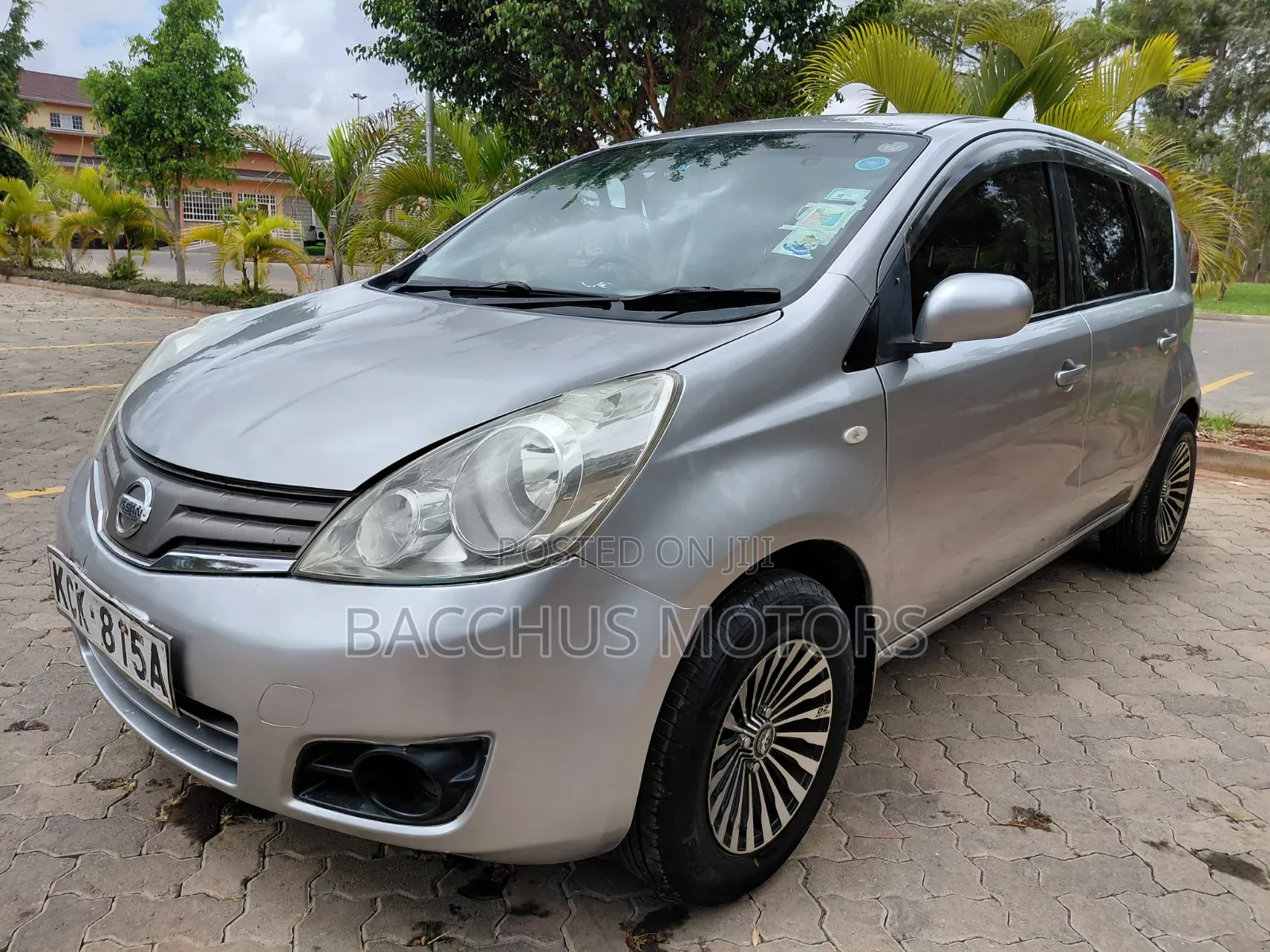 Nissan Note 2010 Silver