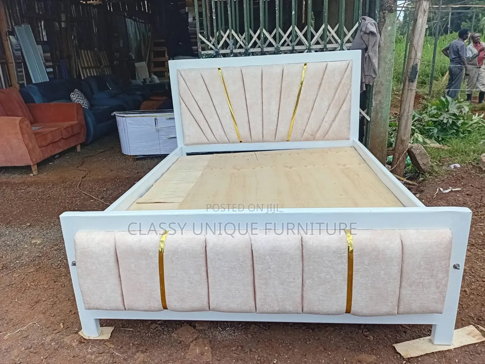 White Bed 5x6