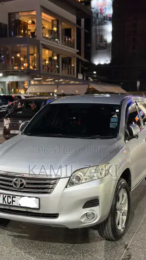 Toyota Vanguard 2008 Silver