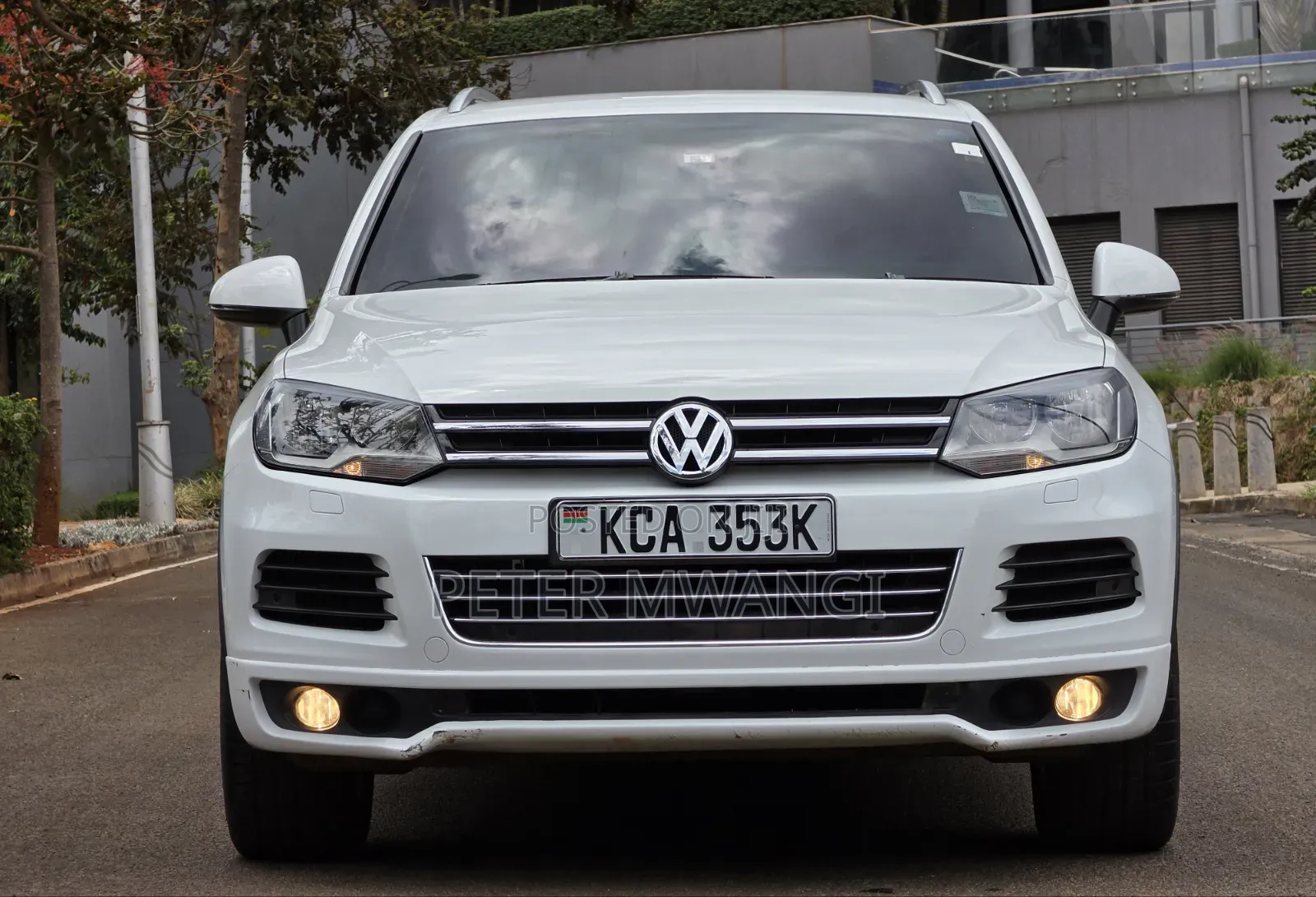 Volkswagen Touareg 2012 White