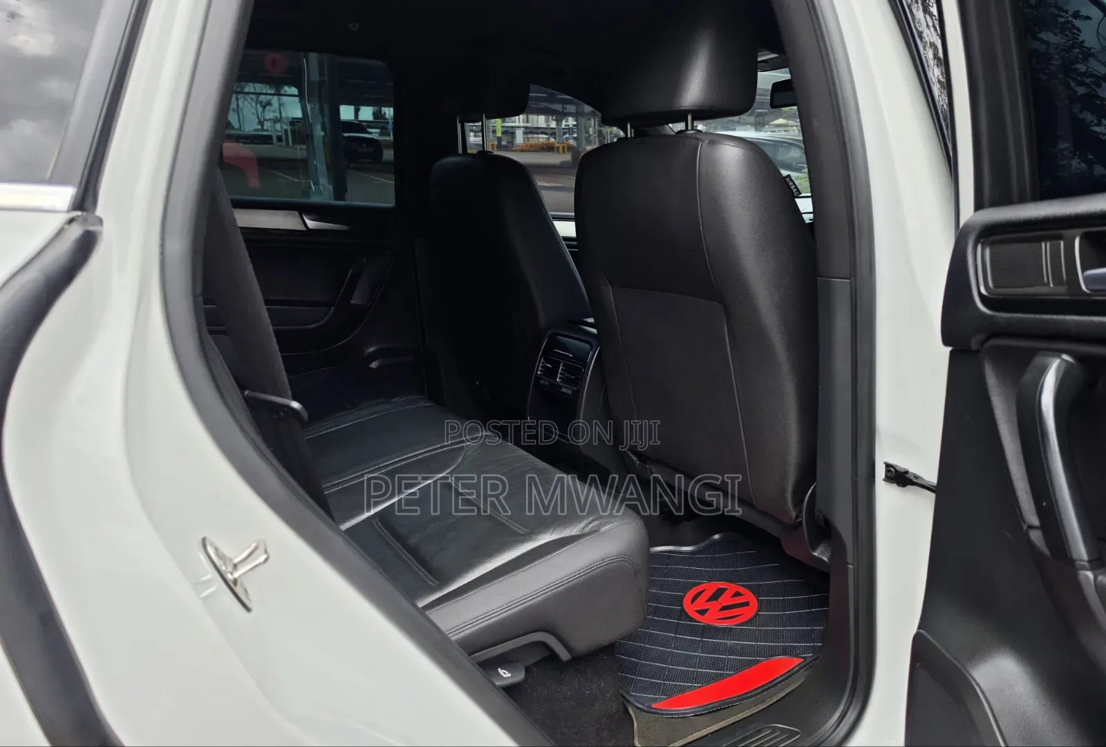 Volkswagen Touareg 2012 White