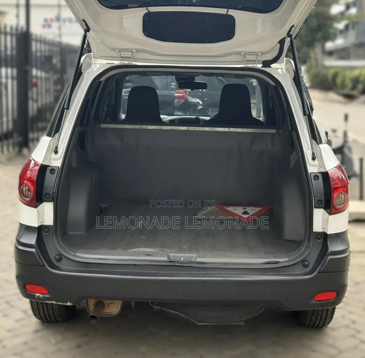 Nissan NV1500 2017 Pearl