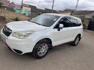 Subaru Forester 2014 Pearl