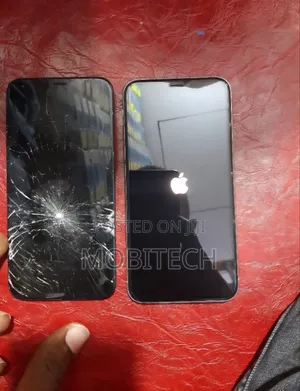iPhone X Screen Replacement